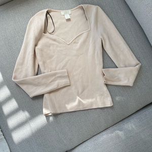 $2/30: Sweetheart Neckline Sweater